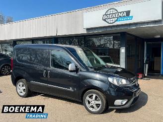 krockskadad bil bedrijf Fiat Doblo Cargo 1.3 MJ SX Airco Navigatie Schuifdeur PDC 2015/8