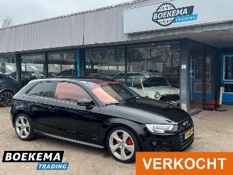 krockskadad bil auto Audi A3 2.0 TDI 184PK DSG Quattro S-Line B&O Panorama Sterrenhemel 2017/1