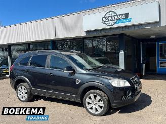 Schadeauto Chevrolet Captiva 2.4i Executive 7-Peroons Leer Stoelverw Navigatie Climate 2009/3