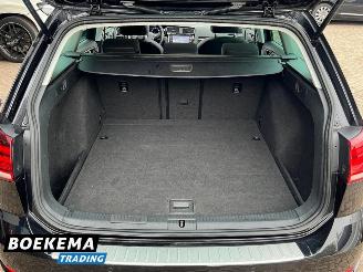 Volkswagen Golf 1.4 TSI 150PK Highline DSG Panorama Virtual Stoel/Stuurverw Massage Camera Trekhaak picture 19