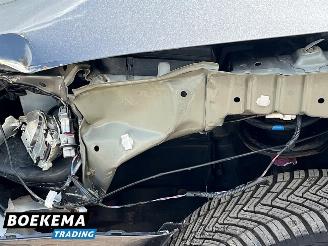 Toyota Avensis wagon 2.0 VVTi Luna Navigatie Climate Cruise picture 7