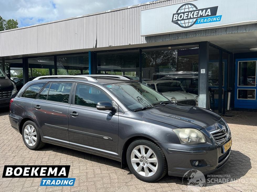 Toyota Avensis wagon 2.0 VVTi Luna Navigatie Climate Cruise