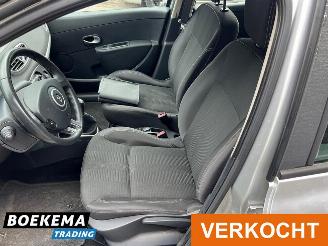 Renault Clio 1.5 dCi Collection Airco Cruise 5-Deurs Trekhaak picture 14