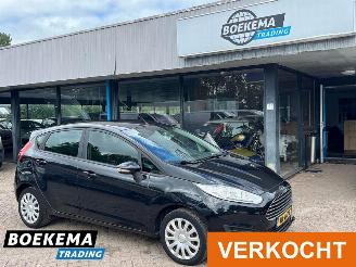krockskadad bil auto Ford Fiesta 1.0 Style Airco Navigatie 5-Deurs 2015/11
