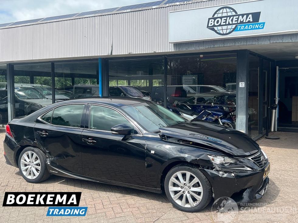 Lexus IS 300h 25th Edition Stoelverwarming Navigatie Parkeercamera