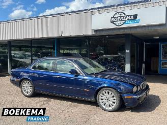 Schadeauto Jaguar XJ 4.2 V8 Executive 298pk Automaat Memory Navi Cruise 2003/4