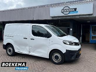 uszkodzony samochody ciężarowe Toyota Proace Compact 2.0 D-4D 122PK Cool Comfort Clima Cruise 2017/9