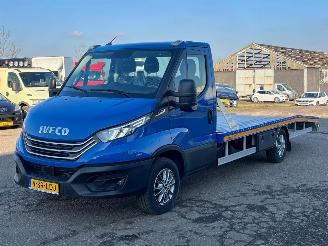 Schade bestelwagen Iveco Daily 35D18H 3.0 300 Automaat 2024/11