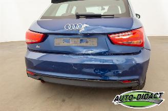 Audi A1 1.0 TFSI Airco Navi picture 35