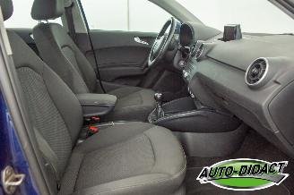 Audi A1 1.0 TFSI Airco Navi picture 24