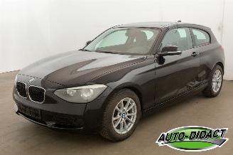 krockskadad bil auto BMW 1-serie 116i Airco 2013/3