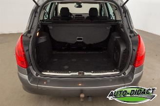 Peugeot 308 SW 1.6 THP XT Clima Pano picture 35