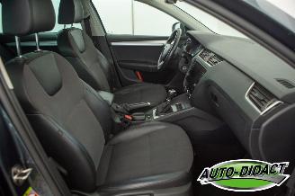 Skoda Octavia 1.0 TSI Automaat Clima Navi Greentech Clever Edition picture 21