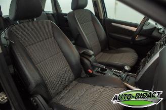 Mercedes B-klasse 200 Automaat Pano picture 16