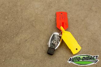 Mercedes C-klasse C200 Automaat Clima Navi Leder picture 28