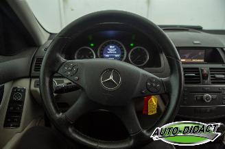 Mercedes C-klasse C200 Automaat Clima Navi Leder picture 5