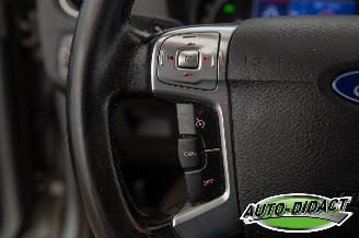 Ford Mondeo 2.0-16V Limited Clima Navi picture 13