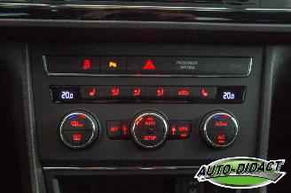 Seat Leon 1.6 TDI Clima Navi Camera Style Connect Ecomotive picture 10