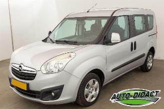 Schadeauto Opel Combo Tour 1.6 CDTI L1H1 Edition 2016/1