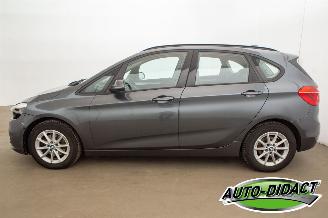 BMW 2-serie 216d Clima Navi Pano Active Tourer picture 43