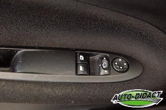 DS Automobiles DS 3 1.2 PureTech Clima Navi So Chic picture 13