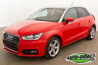 krockskadad bil auto Audi A1 1.0 Ambition Airco Stoelverwarming 2018/12