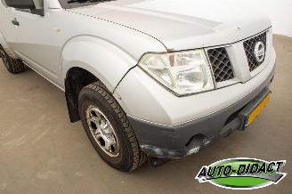 Nissan Navara 2.5 dCi XE King Cab picture 32