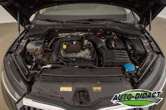 Skoda Octavia 1.0 e-TSI Dak schade Business Edition picture 29