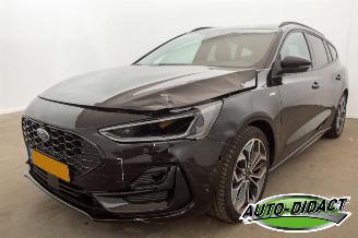 krockskadad bil auto Ford Focus Wagon 1.0 EcoBoost Hybrid ST Line X Navi Camera 2022/12