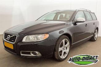 skadebil auto Volvo V-70 2.0T R-Edition Clima Leder Stoelverwarming 2011/3