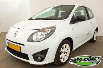 Schadeauto Renault Twingo 1.2-16V Airco Dynamique 2010/6
