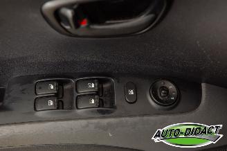 Hyundai I-10 1.1 i-Motion Cool Airco picture 10