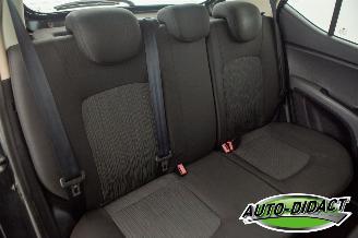 Hyundai I-10 1.1 i-Motion Cool Airco picture 18