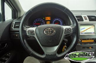 Toyota Avensis 1.8 VVTi Clima Navi Business picture 5