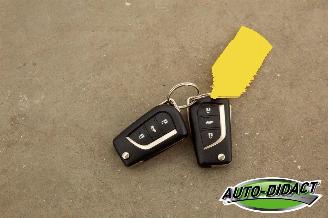 Toyota Avensis 1.8 VVTi Clima Navi Business picture 26