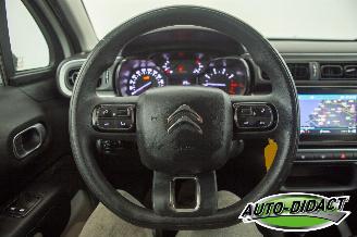 Citroën C3 1.2 PureTech Feel Clima Navi Motorschade picture 5