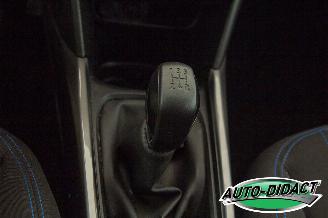 Peugeot 2008 1.2 Access Airco picture 9