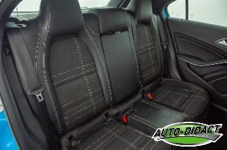 Mercedes A-klasse 180 Automaat Pano Navi 90.485 km NAP Ambition picture 20