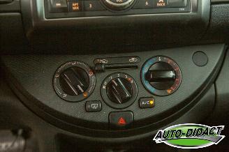 Nissan Note 1.6 Automaat Airco picture 8