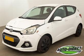 Auto incidentate Hyundai I-10 1.0i Airco 111.946 km 2014/3