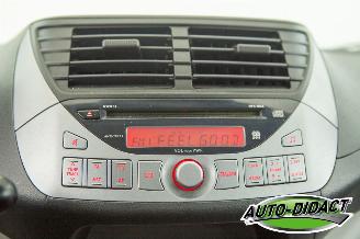 Nissan Pixo 1.0 Airco picture 7