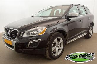 skadebil auto Volvo Xc-60 2.0T Automaat Clima Leder Momentum 2010/8