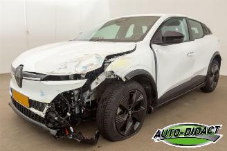 skadebil auto Renault Mégane E-Tech Urban Range Evolution 40 kWh 2025/5