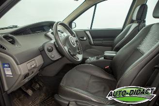 Renault Scenic 1.6-16V Tech Line Clima Navi picture 27