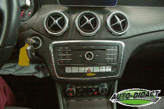 Mercedes GLA 180 Automaat Clima Navi Camera Business Solution Limited picture 12