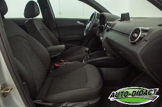Audi A1 1.6 TDI Airco Admired picture 21