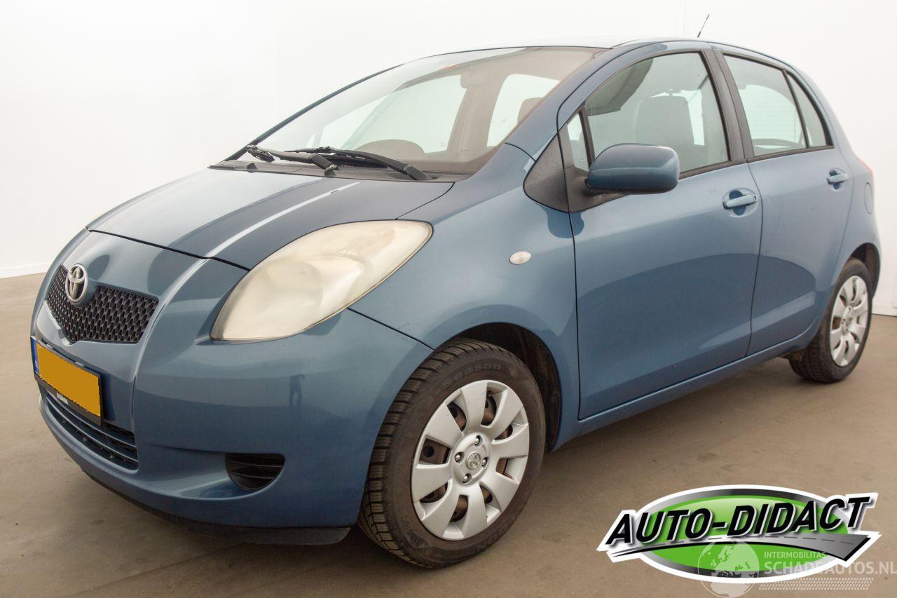 Toyota Yaris 1.3 VVTi Sol Airco