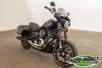 Harley-Davidson Sport Glide 37.224 km 61kW picture 2