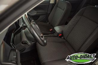 Volkswagen T-Cross 1.0 TSI Automaat Digi Dash Clima Navi Life picture 25