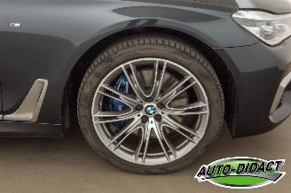 BMW 7-serie 740d xDrive Automaat Navi Camera Elek Dak Leder High Executive picture 34